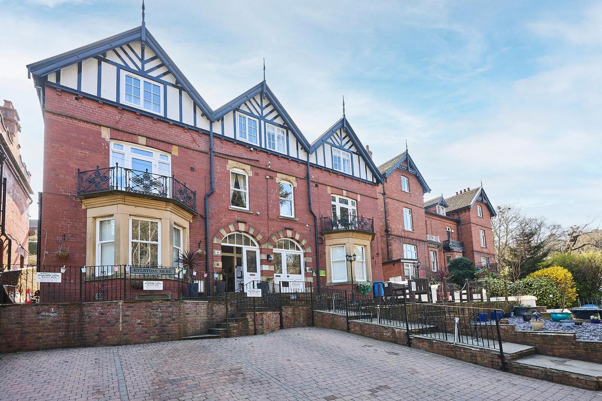 Rylstone Mere Whitby Exterior photo
